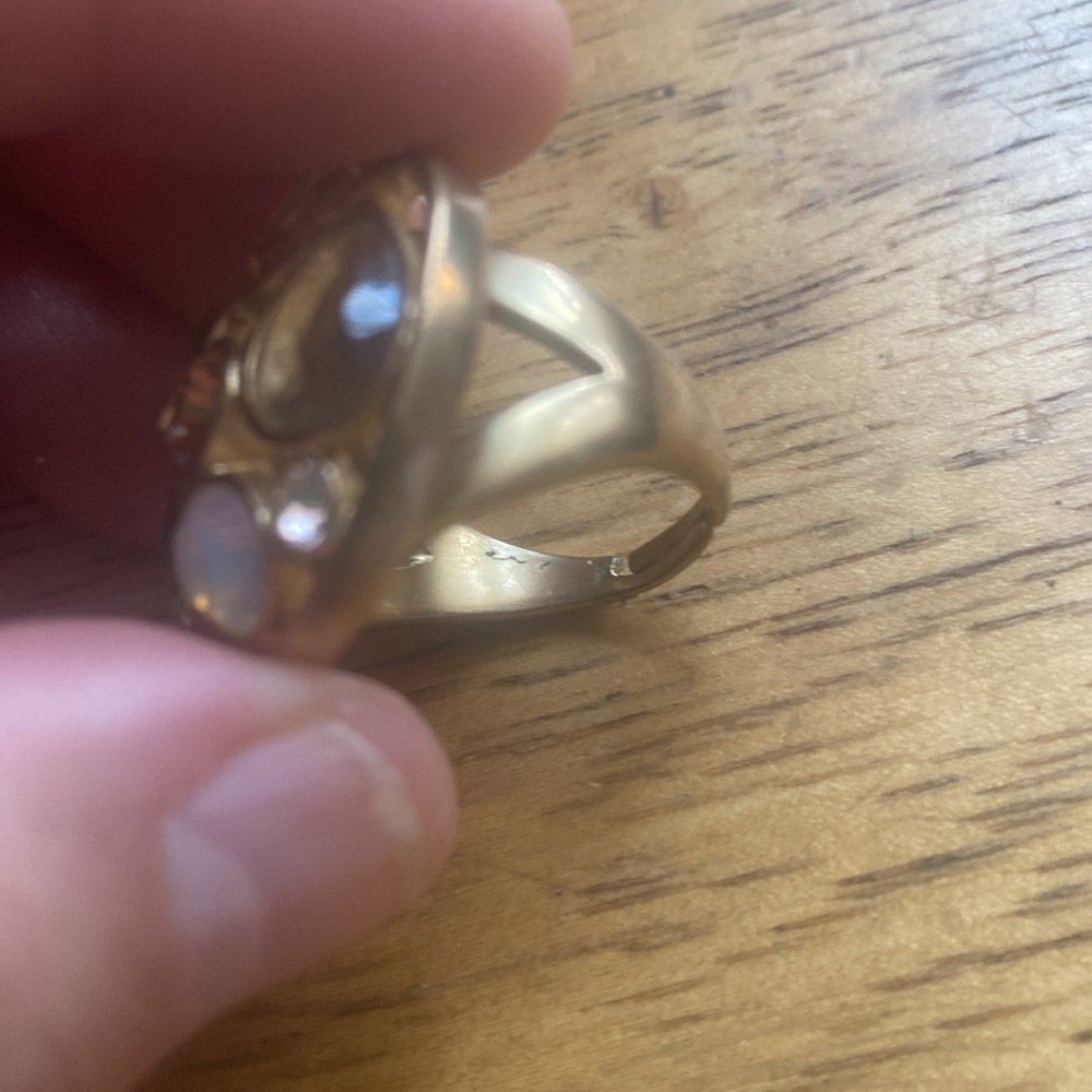 Givenchy ring - Picture 8 of 8